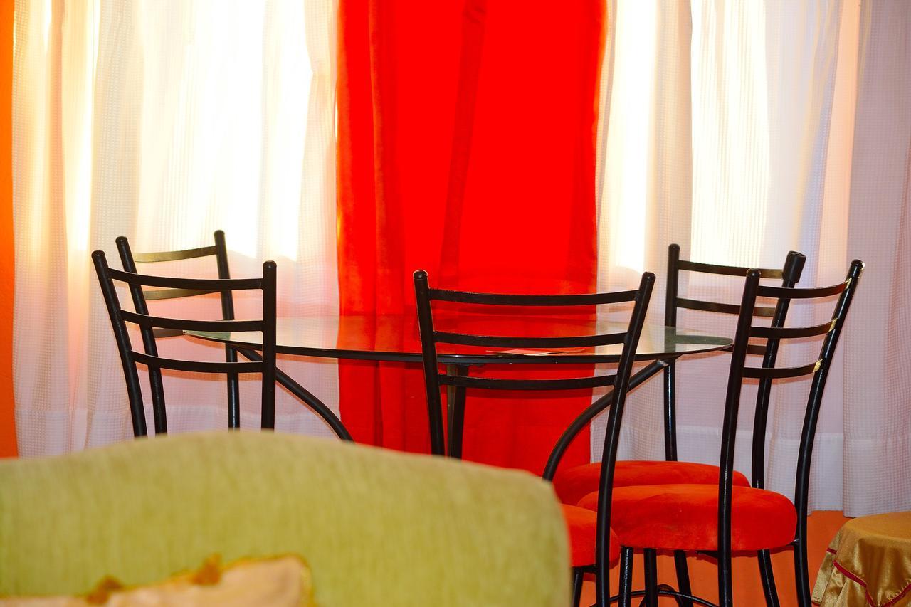 Tintorera Guest House Puerto Ayora  Eksteriør bilde