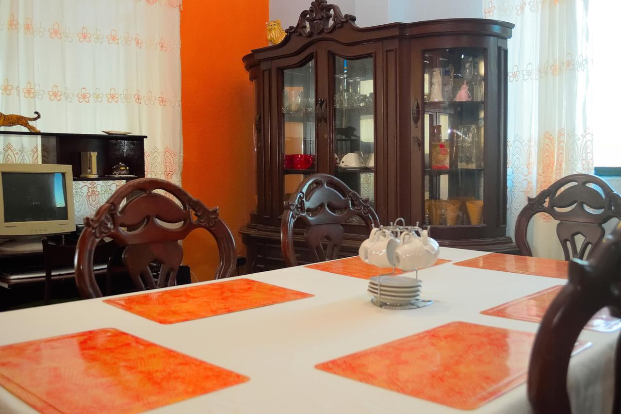 Tintorera Guest House Puerto Ayora  Eksteriør bilde